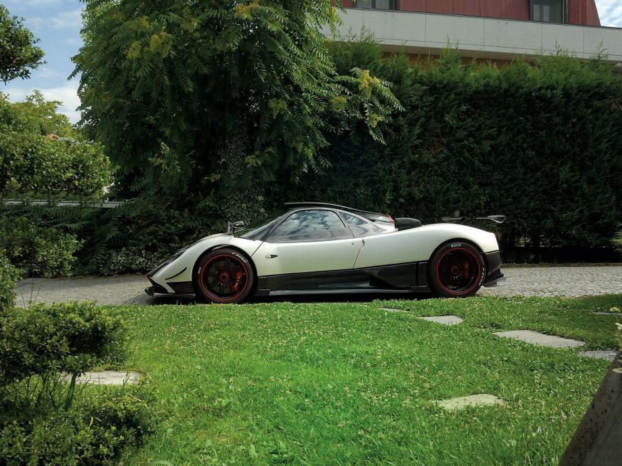  Pagani Zonda Cinque 2008 года  (фото 25 из 30)